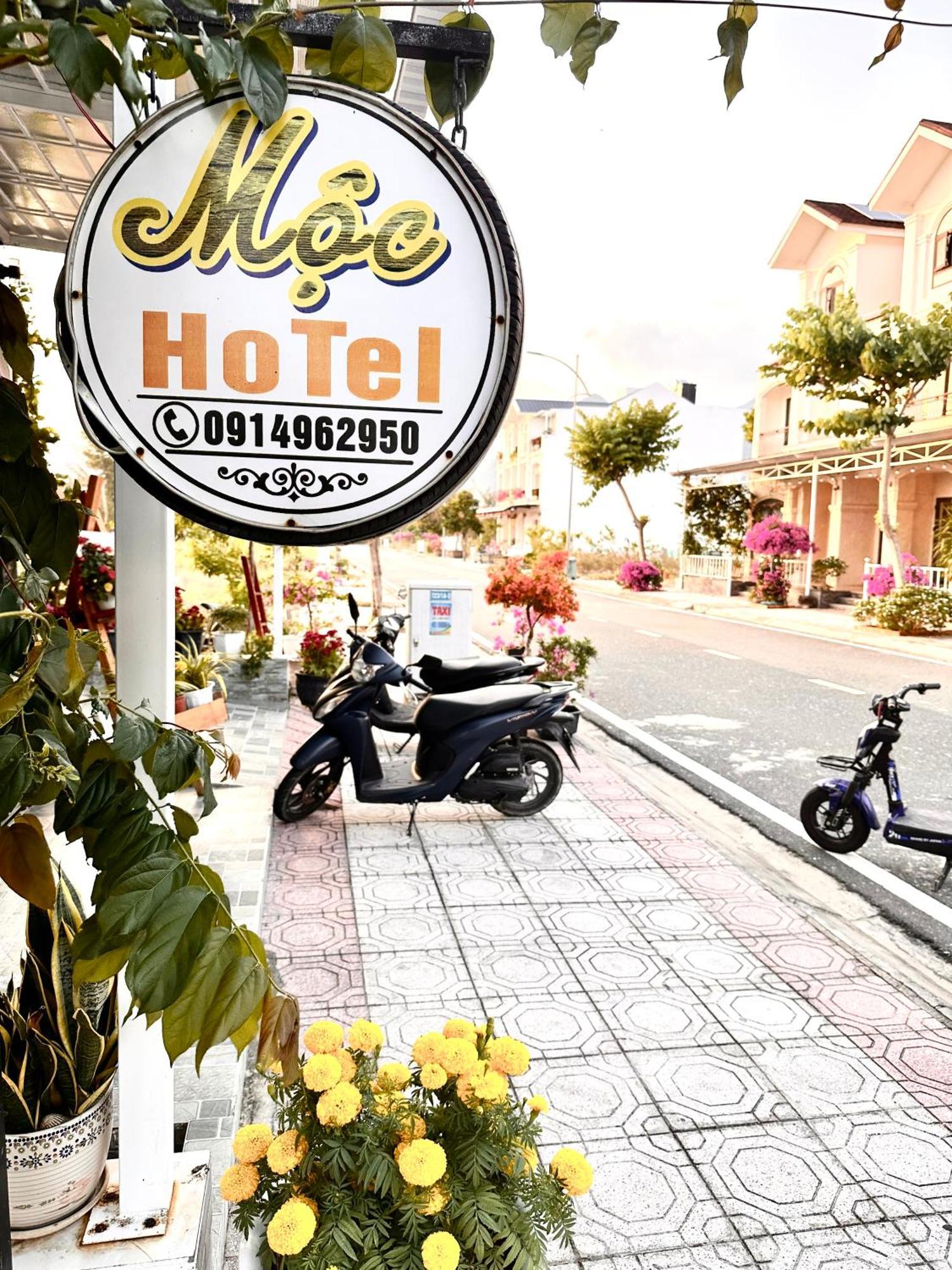 Moc Homestay- Near Bai Dai Beach Cam Lam Exterior foto